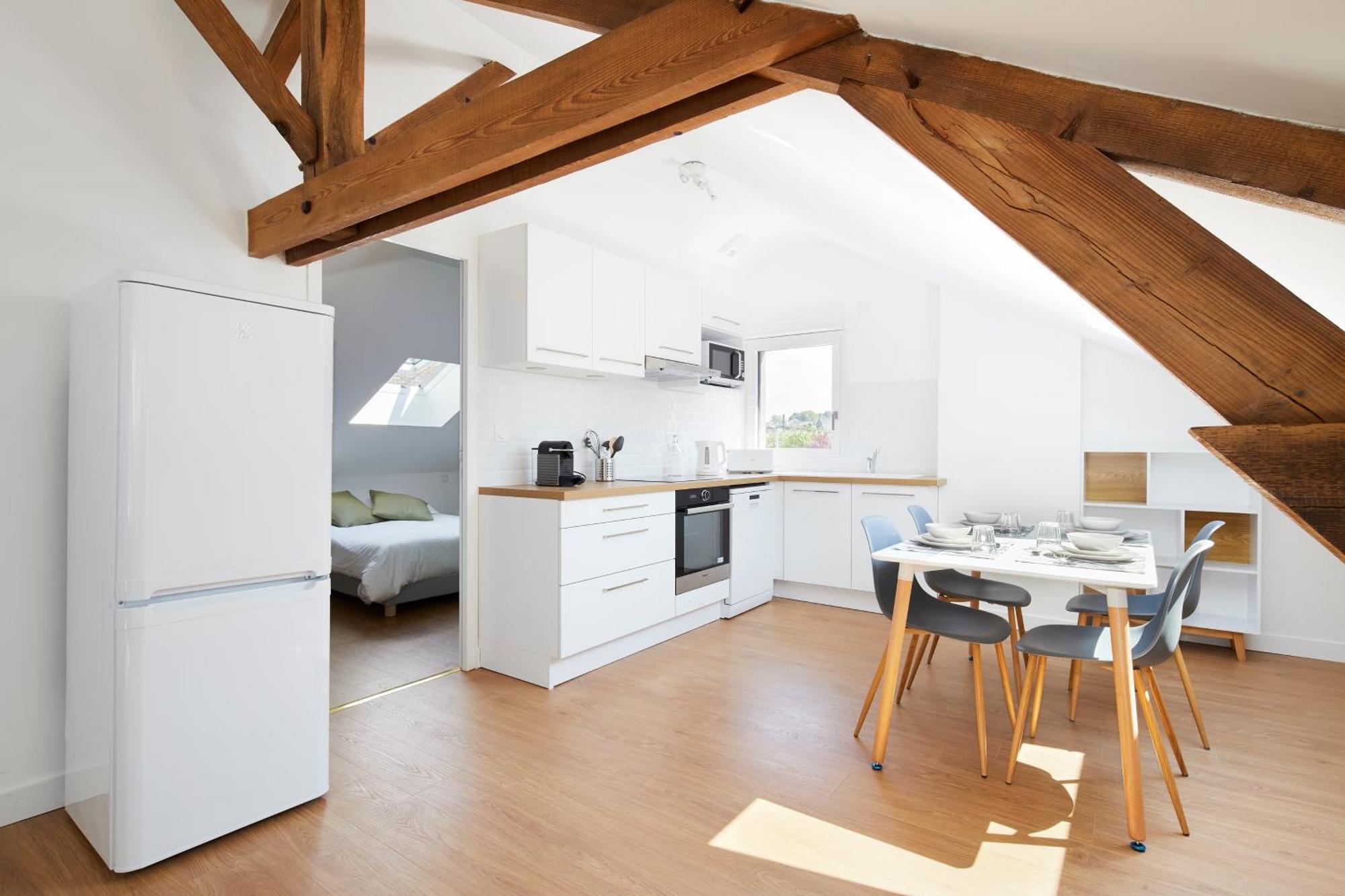 Minuit A Paris - Wifi Fibre/Linge/Parking Apartment Chateaubriant Bagian luar foto