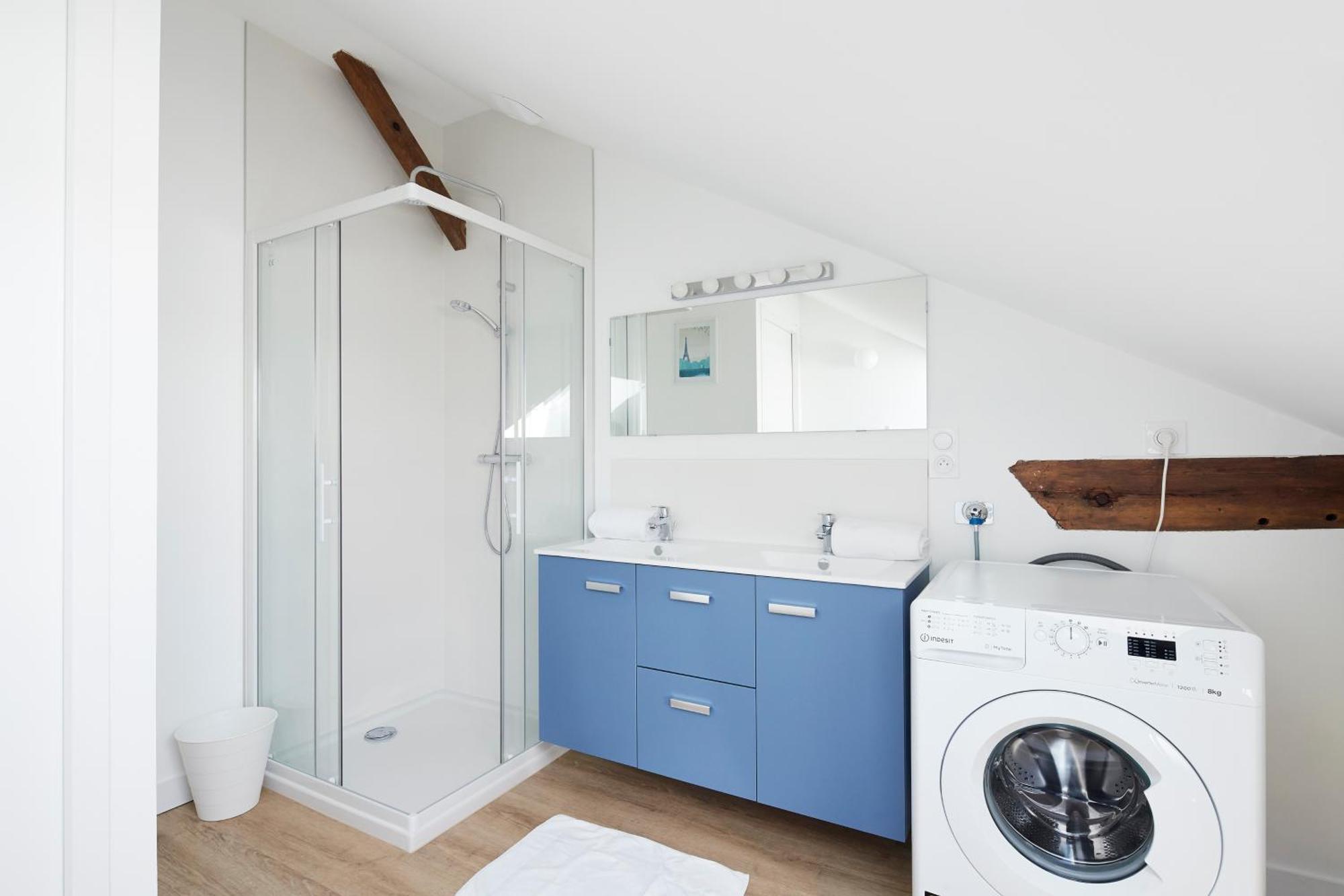 Minuit A Paris - Wifi Fibre/Linge/Parking Apartment Chateaubriant Bagian luar foto