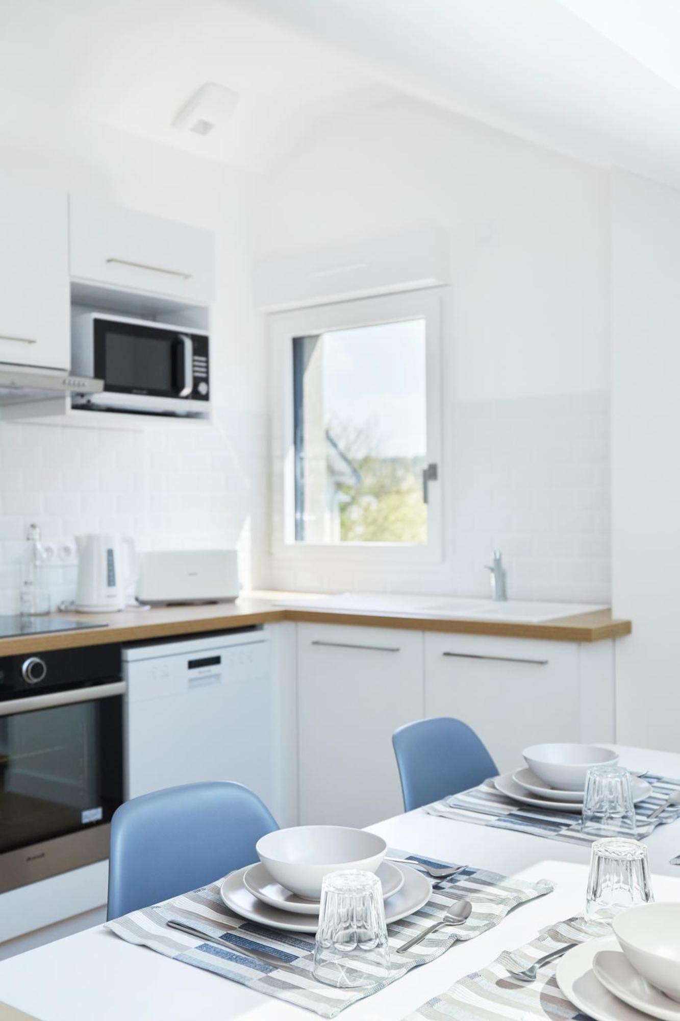 Minuit A Paris - Wifi Fibre/Linge/Parking Apartment Chateaubriant Bagian luar foto