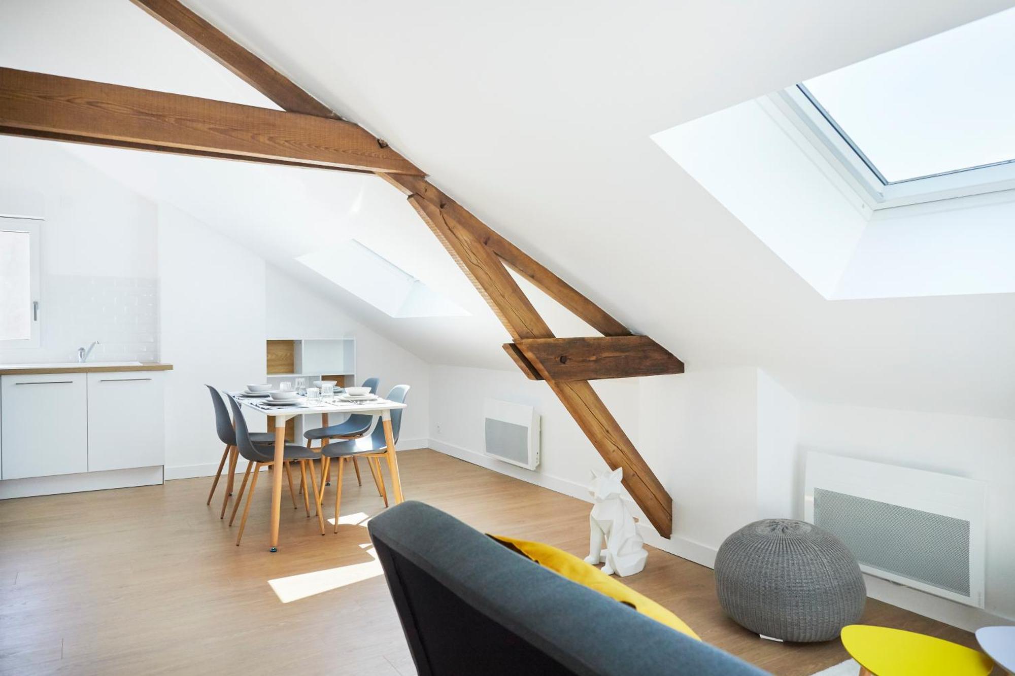 Minuit A Paris - Wifi Fibre/Linge/Parking Apartment Chateaubriant Bagian luar foto